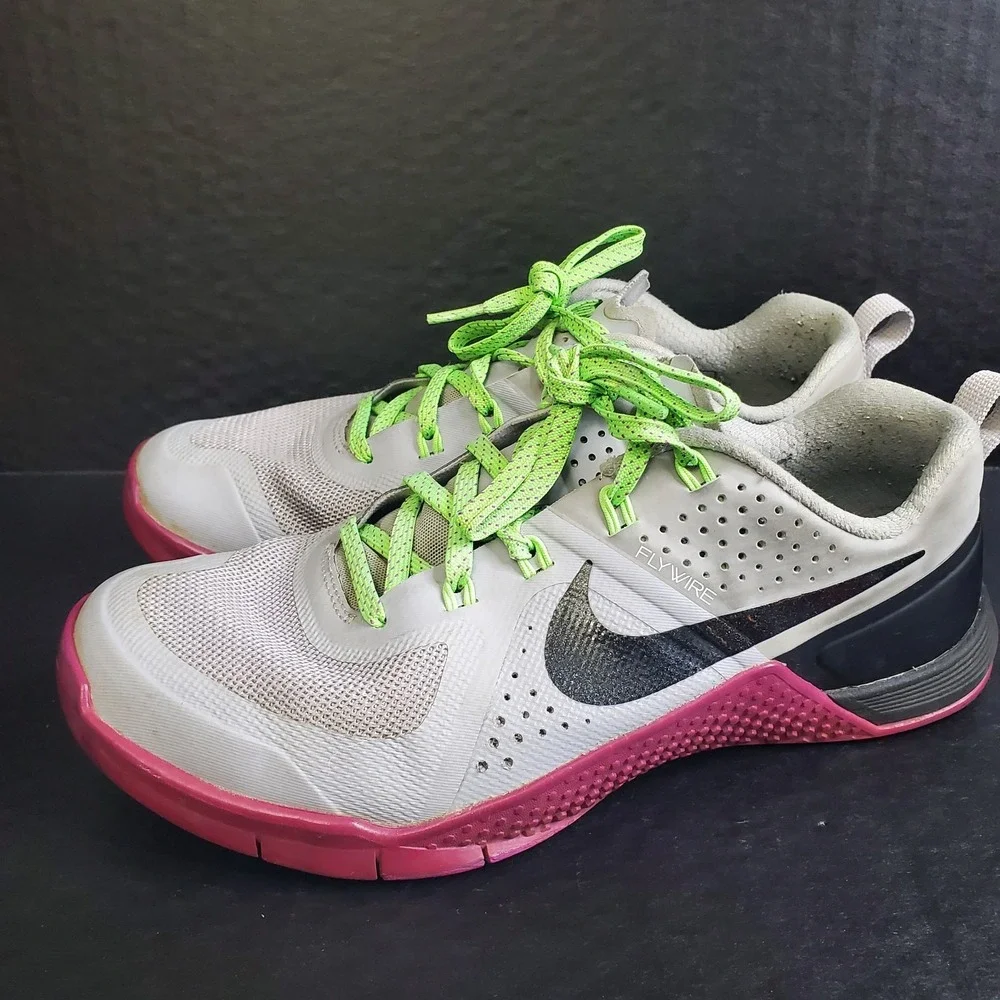 Nike Metcon Flywire Training Shoes‎ Women's Mango/Black 813101-005 Size 8